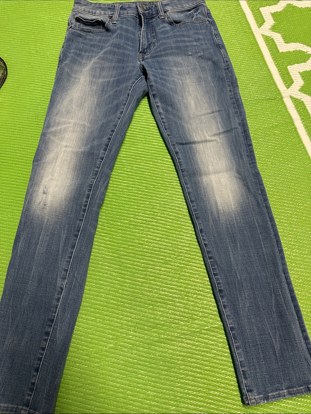 Slim Straight Men's Jeans in Washed Blue